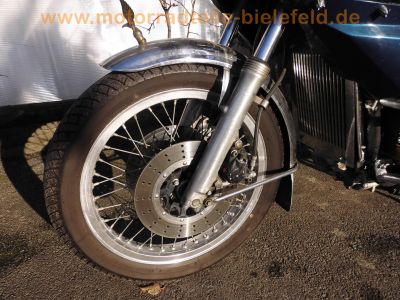 Honda_GL1000_Goldwing_blau_original_Auspuff_Vetter_Verkleidung_Sturzbuegel_Gepaecktraeger_Speichenraeder_gelochte_Bremsscheiben_King-Queen-Sitzbank_67.jpg