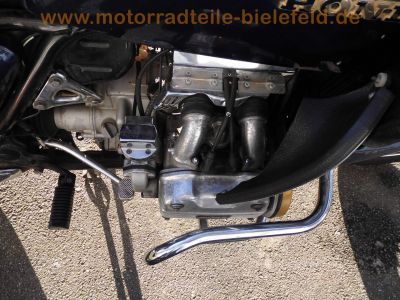 Honda_GL1000_Goldwing_blau_original_Auspuff_Vetter_Verkleidung_Sturzbuegel_Gepaecktraeger_Speichenraeder_gelochte_Bremsscheiben_King-Queen-Sitzbank_82.jpg