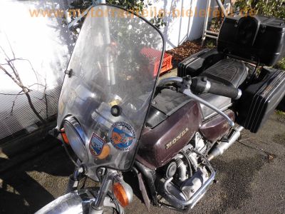 Honda_GL1000_Goldwing_rot-braun_nackt_mit_Scheibe_JAMA_Auspuff_Sturzbuegel_Krauser_Gepaecktraeger_Koffer_Topcase_Sissybar_68.jpg