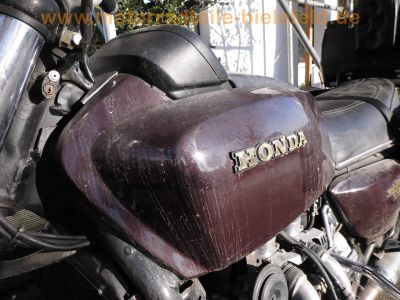 Honda_GL1000_Goldwing_rot-braun_nackt_mit_Scheibe_JAMA_Auspuff_Sturzbuegel_Krauser_Gepaecktraeger_Koffer_Topcase_Sissybar_72.jpg