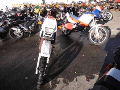 Suzuki_DR650R_SP44B_Sebring-Auspuff_Enduro_S_e1_29113_Motor_Technik_gut_-_wie_DR_600_650_RS_RSE_RE_R_DAKAR_SP41_SP42_SP43_SP45_2.jpg