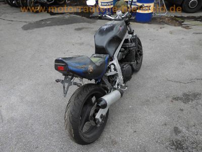 Suzuki_GSX1100R_GSXR_1100_GU74C_Knicker_Gixxer_Streetfighter_Motor_U705_Superbike-Lenker_LW-Auspuff_Stahlflex-Bremsleitung_Wirth-Gabel_-_wie_GSX-R_750_GR75A_13.jpg