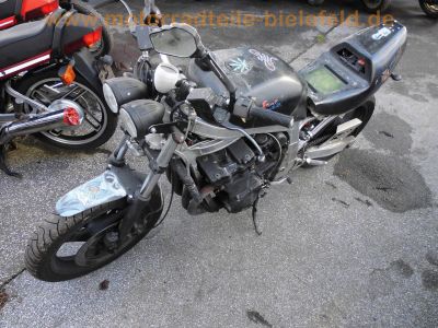 Suzuki_GSX1100R_GSXR_1100_GU74C_Knicker_Gixxer_Streetfighter_Motor_U705_Superbike-Lenker_LW-Auspuff_Stahlflex-Bremsleitung_Wirth-Gabel_-_wie_GSX-R_750_GR75A_2.jpg