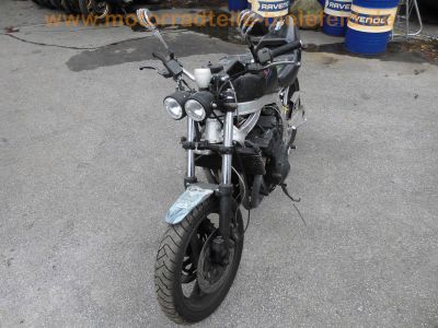 Suzuki_GSX1100R_GSXR_1100_GU74C_Knicker_Gixxer_Streetfighter_Motor_U705_Superbike-Lenker_LW-Auspuff_Stahlflex-Bremsleitung_Wirth-Gabel_-_wie_GSX-R_750_GR75A_54.jpg