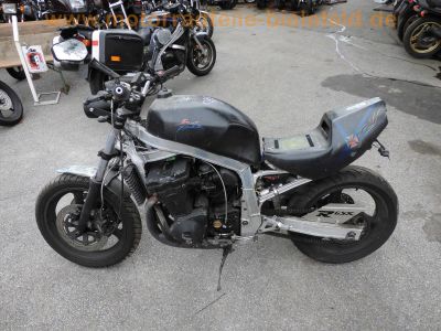 Suzuki_GSX1100R_GSXR_1100_GU74C_Knicker_Gixxer_Streetfighter_Motor_U705_Superbike-Lenker_LW-Auspuff_Stahlflex-Bremsleitung_Wirth-Gabel_-_wie_GSX-R_750_GR75A_55.jpg