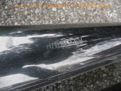 Honda_VF750F_RC15_3x_Interceptor_mit_Extras_Ersatzteile_SEBRING_LASER_4-1_Auspuff_original_Gepaecktraeger_-_wie_VF400F_NC13_VF500F_PC12_41.jpg