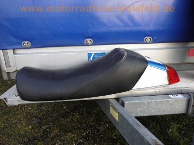 Suzuki_GSX750E_GS75x_GSX1100E_GS110X_Ersatzteile_spares_spare-parts_Tank_Heckverkleidung_Giuliari-Sitzbank_rear_cover_fairing_seat_12.jpg