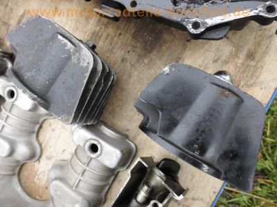 Honda_Boldor_Motor-Ersatzteile_CB_750_900_F_KZ_RC01_RC04_SC01_SC09_45.jpg