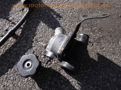 Kawasaki_ZZR1100D_ZXT10D_Ersatzteile_Auspuff_Vergaser_Elektrik_Corbin-Sitzbank_etc_-_wie_ZZR600_D_E_ZXT10C_138.jpg