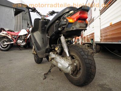 Yamaha_BW50_NG_CW50RS_SA05_EZ1999_Roller_Scooter_Minarelli-Motor_wie_Bump50_MBK_Booster_Spy_50_3VL_4VA_4TD_4VA_5FX_5NU_30.jpg