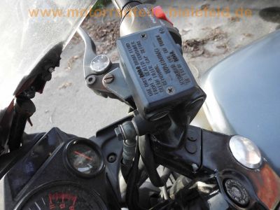 Kawasaki_GPZ500S_EX500D_grau_Sturz_-_Motor_EX500A_wie_EN500_KLE500_ER500_ER-5_Twister_23.jpg