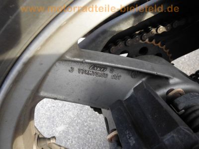 Kawasaki_GPZ500S_EX500D_grau_Sturz_-_Motor_EX500A_wie_EN500_KLE500_ER500_ER-5_Twister_34.jpg