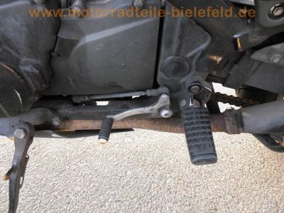Kawasaki_GPZ500S_EX500D_grau_Sturz_-_Motor_EX500A_wie_EN500_KLE500_ER500_ER-5_Twister_35.jpg
