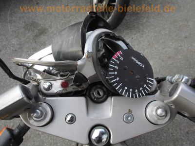 Suzuki_GS500E_GM51B_Sturzbuegel_Gepaecktraeger_nagelneue_Reifen_1a_Motor_M502_40.jpg