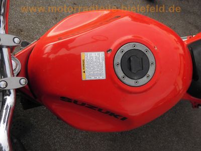 Suzuki_GSF600_BANDIT_GN77B_rot_Loch_im_Zylinderkopf_-_wie_GSF_GSX_400_600_750_1100_F_S_GN72B_76.jpg