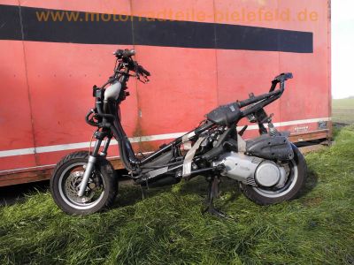 Aprilia_Leonardo_125_Roller_Typ_MB_nackt_24.jpg