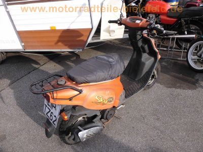 TGB_Pegasus_Sky_125_Roller_bronze_mit_Scheibe_Windschild_-_wie_Corona_25_50_28.jpg