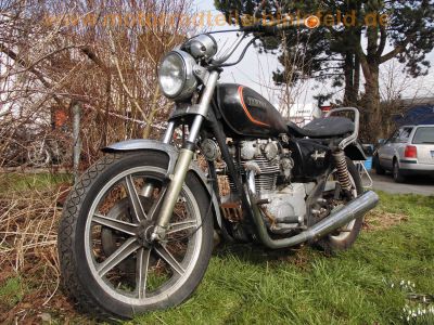 Yamaha_XS_650_Special_SE_3L1_Custom_Chopper_Ochsenaugen_vorverlegte_Fussrasten_BSM-Auspuff_-_wie_XS1_XS2_TX650_447_26.jpg