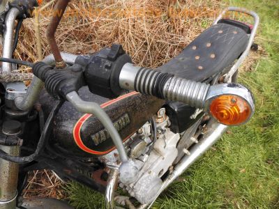 Yamaha_XS_650_Special_SE_3L1_Custom_Chopper_Ochsenaugen_vorverlegte_Fussrasten_BSM-Auspuff_-_wie_XS1_XS2_TX650_447_35.jpg