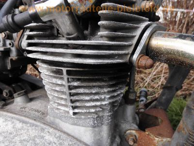 Yamaha_XS_650_Special_SE_3L1_Custom_Chopper_Ochsenaugen_vorverlegte_Fussrasten_BSM-Auspuff_-_wie_XS1_XS2_TX650_447_95.jpg