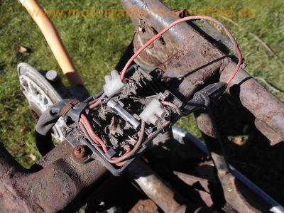 Yamaha_XS750_1T5_Ersatzteile_Rahmen_und_Original-Papiere_3-Zylinder_Dreizylinder_Triple_wie_XS750SE_3L3_XS850_4E2_-_no_XS500_XS650_XS1100_19.jpg