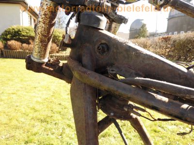 Yamaha_XS750_1T5_Ersatzteile_Rahmen_und_Original-Papiere_3-Zylinder_Dreizylinder_Triple_wie_XS750SE_3L3_XS850_4E2_-_no_XS500_XS650_XS1100_24.jpg