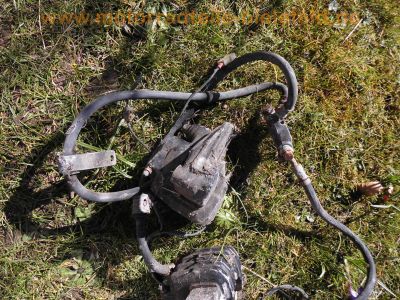 Yamaha_XS750_1T5_Ersatzteile_Rahmen_und_Original-Papiere_3-Zylinder_Dreizylinder_Triple_wie_XS750SE_3L3_XS850_4E2_-_no_XS500_XS650_XS1100_32.jpg