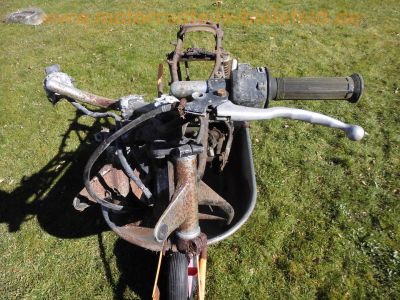 Yamaha_XS750_1T5_Ersatzteile_Rahmen_und_Original-Papiere_3-Zylinder_Dreizylinder_Triple_wie_XS750SE_3L3_XS850_4E2_-_no_XS500_XS650_XS1100_7.jpg