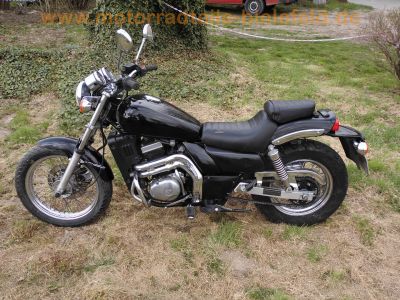 Kawasaki_EL252_Eliminator_EZ_1998_EL250F_Typ_EL250B_Chopper_Cruiser_30PS_Sturzbuegel_crash-bars_39.jpg