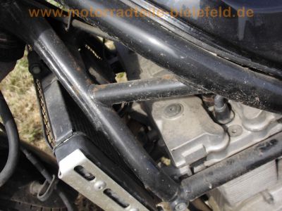 Suzuki_GSF400_BANDIT_GK75B_schwarz_Ochsenaugen_gedrosselt_25kW_34PS_-_wie_GSF600_Bandit_GN77B_53.jpg