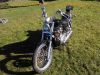 Suzuki_VS750_Intruder_VR51A_V2_Chopper_schwarz_original_Auspuff_SANKEI_2236_Sturzbuegel_Sissybar_43kW_58PS_-_wie_VS600_VS700_VS800_VS1400_5.jpg