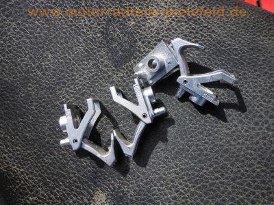 Kawasaki_ZZR600E_ZX600E_1995_98PS_Crash_Ersatzteile_spare-parts_GIVI-Koffertraeger_Motor_engine_Rahmen_Gabel_22.jpg