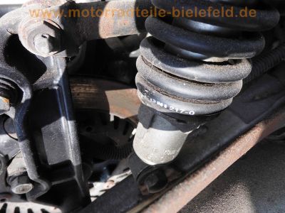 Yamaha_XJ900F_58L_schwarz_EZ88_KONI_Federbeine_Koffertraeger_Gepaecktraeger_-_wie_31A_4BB_XJ650_4K0_XJ750_Seca_11M_XJ750F_41Y_24.jpg