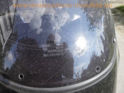 Yamaha_XJ900F_58L_schwarz_EZ88_KONI_Federbeine_Koffertraeger_Gepaecktraeger_-_wie_31A_4BB_XJ650_4K0_XJ750_Seca_11M_XJ750F_41Y_97.jpg