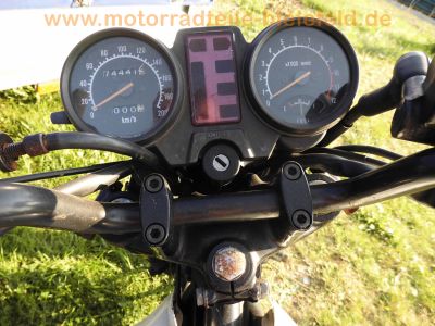 Suzuki_GSX400E_GK53C_weiss-blau_JAMA-Auspuff_Koffertraeger_Gepaecktraeger_-_wie_GSX250E_GS25x_GS40x_GK51C_GJ53B_29.jpg