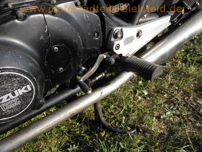 Suzuki_GSX400E_GK53C_weiss-blau_JAMA-Auspuff_Koffertraeger_Gepaecktraeger_-_wie_GSX250E_GS25x_GS40x_GK51C_GJ53B_50.jpg