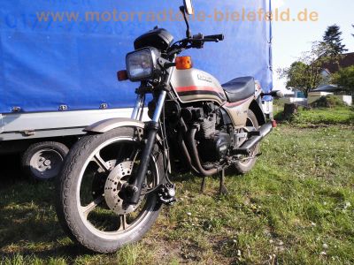 Kawasaki_GPz550UT_bronze_Typ_KZ550H_original_Auspuff_KHI_K053_LCD-Cockpit_-_wie_ZX550A_GPz_KZ_ZX_400_500_750_1100_E_UT_H_GT_44.jpg