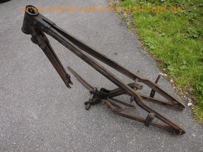 DKW_Luxus_ZE_200_Blutblase_Ersatzteile_spare-parts_Rahmen_Gabel_Auspuff_frame_fork_exhaust_14.jpg
