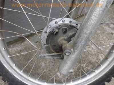 Kawasaki_KL250A_Oldtimer-Enduro_Crash_Ersatzteile_spare-parts_Motor_engine_moteur_-_wie_KZ_Z_200_250_66.jpg