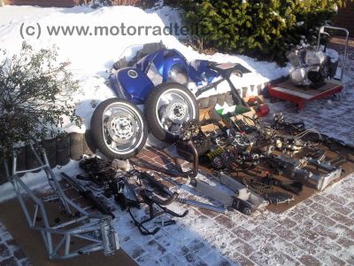 Yamaha_TRX850_4UN_Ersatzteile_spare-parts_Vorderrad_Scheinwerfer_Scheibe_front-wheel_head-light_lamp_wind-screen_64.jpg