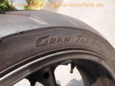 Suzuki_GSX750_AE_Inazuma_JS1AE_Crash_BOS-Auspuff_YSS-Federbeine_LED-Beleuchtung_Stahlflex_Rizoma-Griffe_Motor_R730_-_Technik_wie_GSX_GSF_600_750_1200_F_AK_A3_Bandit_45.jpg