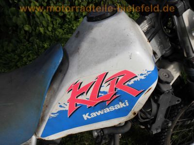 Kawasaki_KLR_250_D_KL250D_weiss-blau_Einzylinder-Enduro_ohne_Motor_-_wie_KL600_KL650_KLR600_KLR650_A_B_C_Tengai_12.jpg