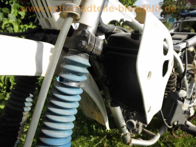 Kawasaki_KLR_250_D_KL250D_weiss-blau_Einzylinder-Enduro_ohne_Motor_-_wie_KL600_KL650_KLR600_KLR650_A_B_C_Tengai_79.jpg