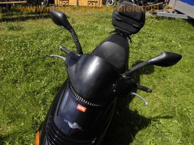 Aprilia_Leonardo_125_Typ_MB_Roller_mit_Topcase_-__wie_Leo_150_ZD4MB_18.jpg