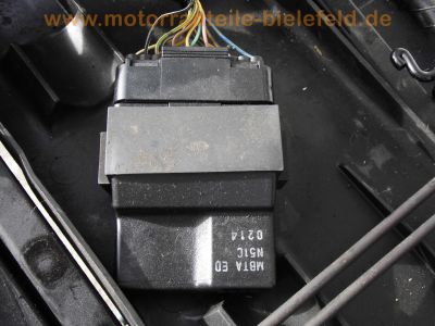 Honda_XL1000V_Varadero_SD01_silber_Touren-Enduro_Crash_Motor_Technik_top_-_XL_1000_V_wie_VTR_1000_F_Firestorm_SC36_18.jpg