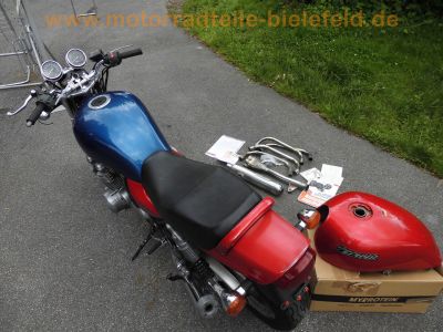 Kawasaki_ZR750_C_Zephyr_C4_Micron_e1_4-1_Sport-Auspuff_MFK39_original_Auspuff_KHI_K277_2x_Tank_-_wie_ZR_550_1100_Klassiker_Z650_Z900_Z1000_4.jpg