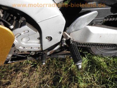 Yamaha_YZF_600_R_Thundercat_4TV_Aero_Supersport_EZ2000_1Hd_unfallfrei_-_Motor_wie_FZR600R_4JH_Nachfolger_YZF-R6_20.jpg