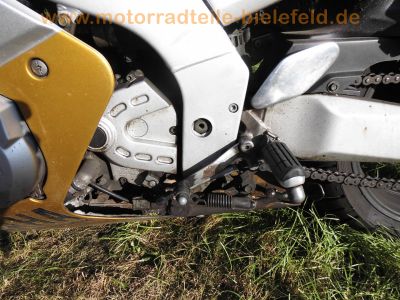Yamaha_YZF_600_R_Thundercat_4TV_Aero_Supersport_EZ2000_1Hd_unfallfrei_-_Motor_wie_FZR600R_4JH_Nachfolger_YZF-R6_38.jpg