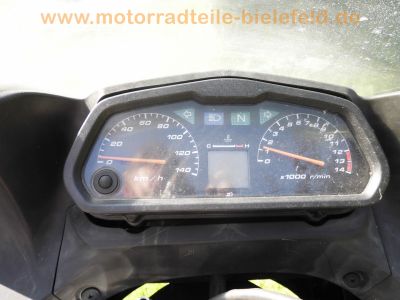 Honda_XL125V_Varadero_JC32_V2_Enduro_Topcase_Motor_Technik_wie_VT125C_Shadow_JC29_JC31_42.jpg