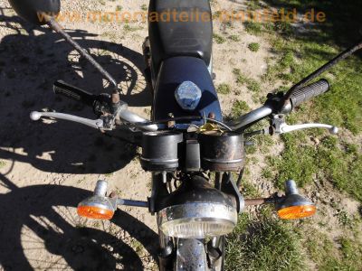 Kawasaki_KZ200A_Z200A_blau-rot_rostig_Einzylinder_Oldtimer_Gepaecktraeger_Papiere_48.jpg